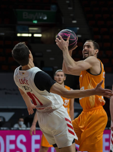 冷静与传球 冷静与传球