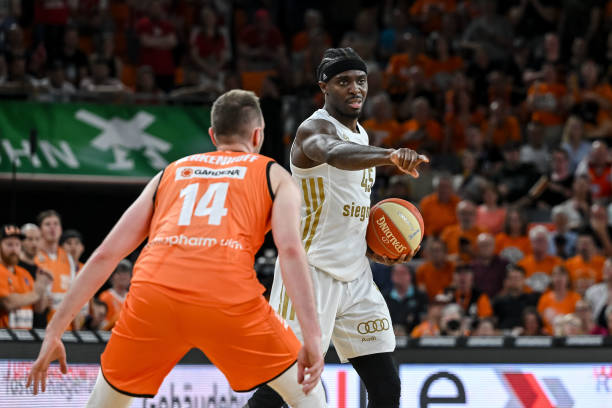 龄者走出家 龄者走出家