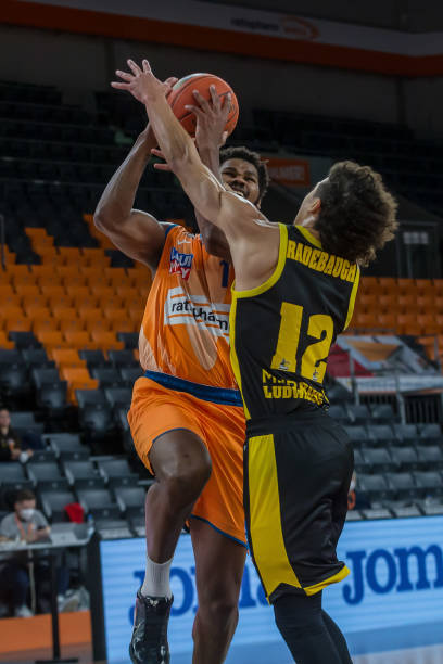 大显身手 大显身手