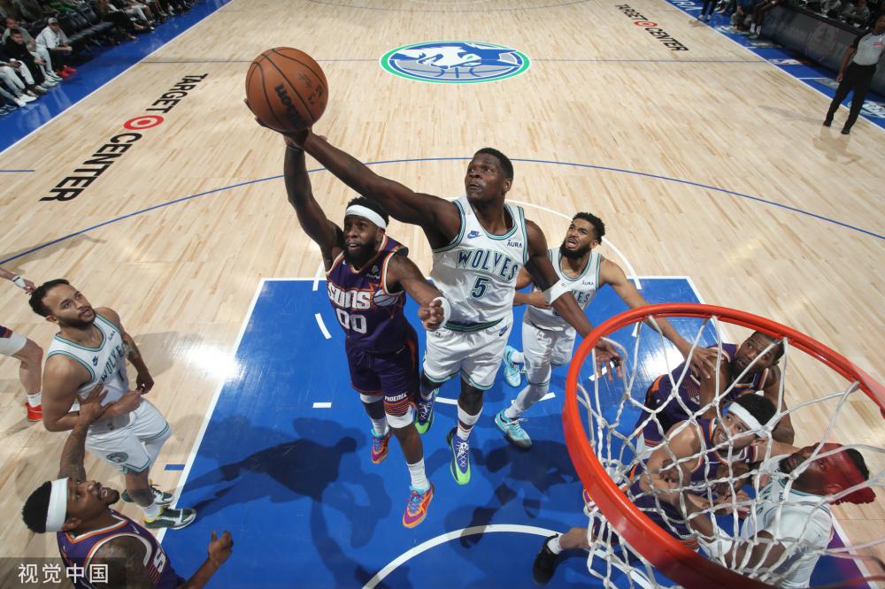 选手们不仅 选手们不仅